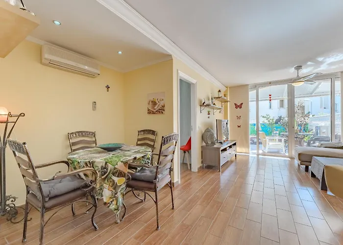 Gorgeous In Appartement