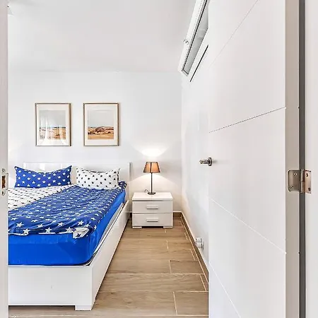 Gorgeous In Apartment Callao Salvaje